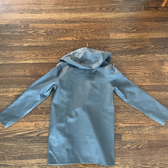 Stutterheim Mosebacke Raincoat (Dark Grey) Button Front Hooded - Picture 10 of 10